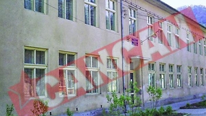 Prostituate racolate dintre minorele unui orfelinat
