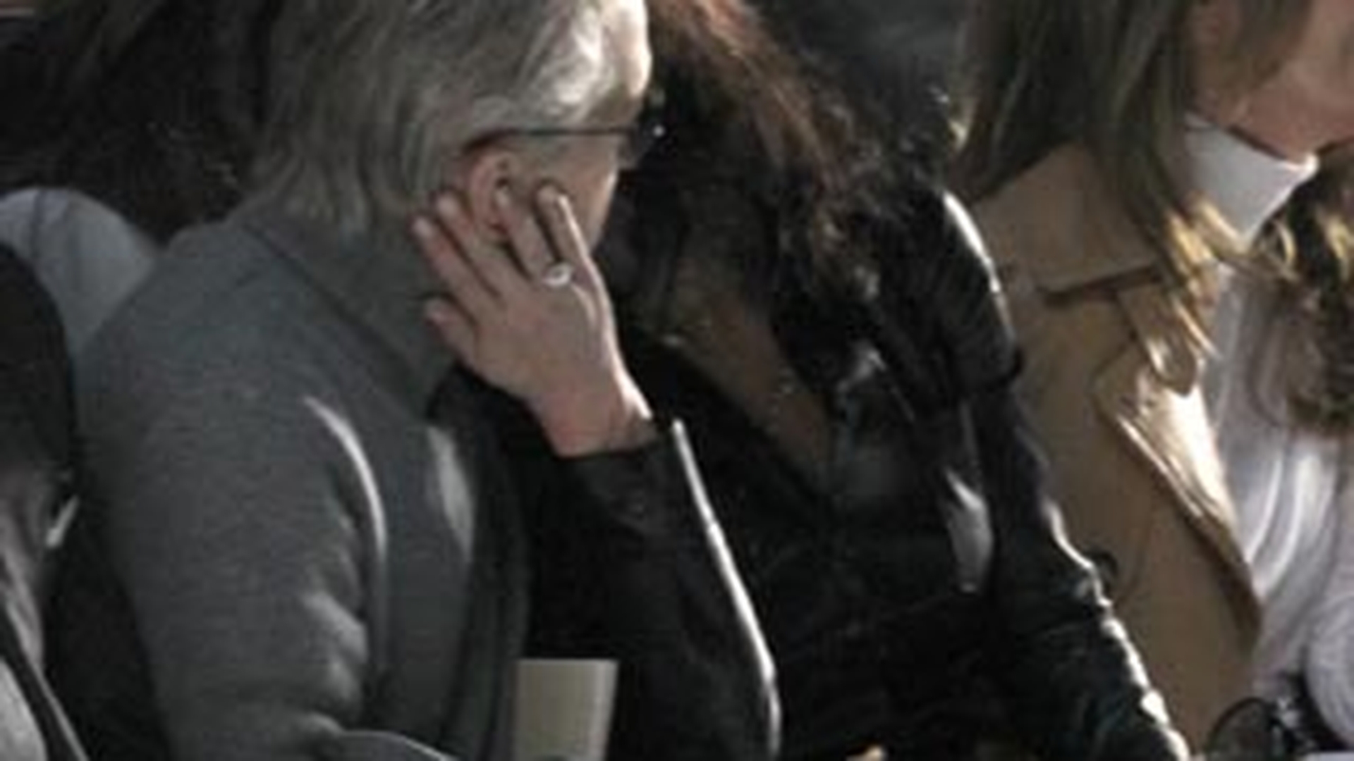 Catherine Zeta-Jones si Michael Douglas iubareti la o prezentare de moda