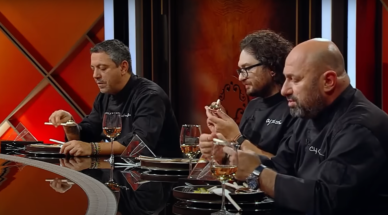 Sorin Bontea, unul dintre jurații Chefi la cuțite (Captură video Youtube)