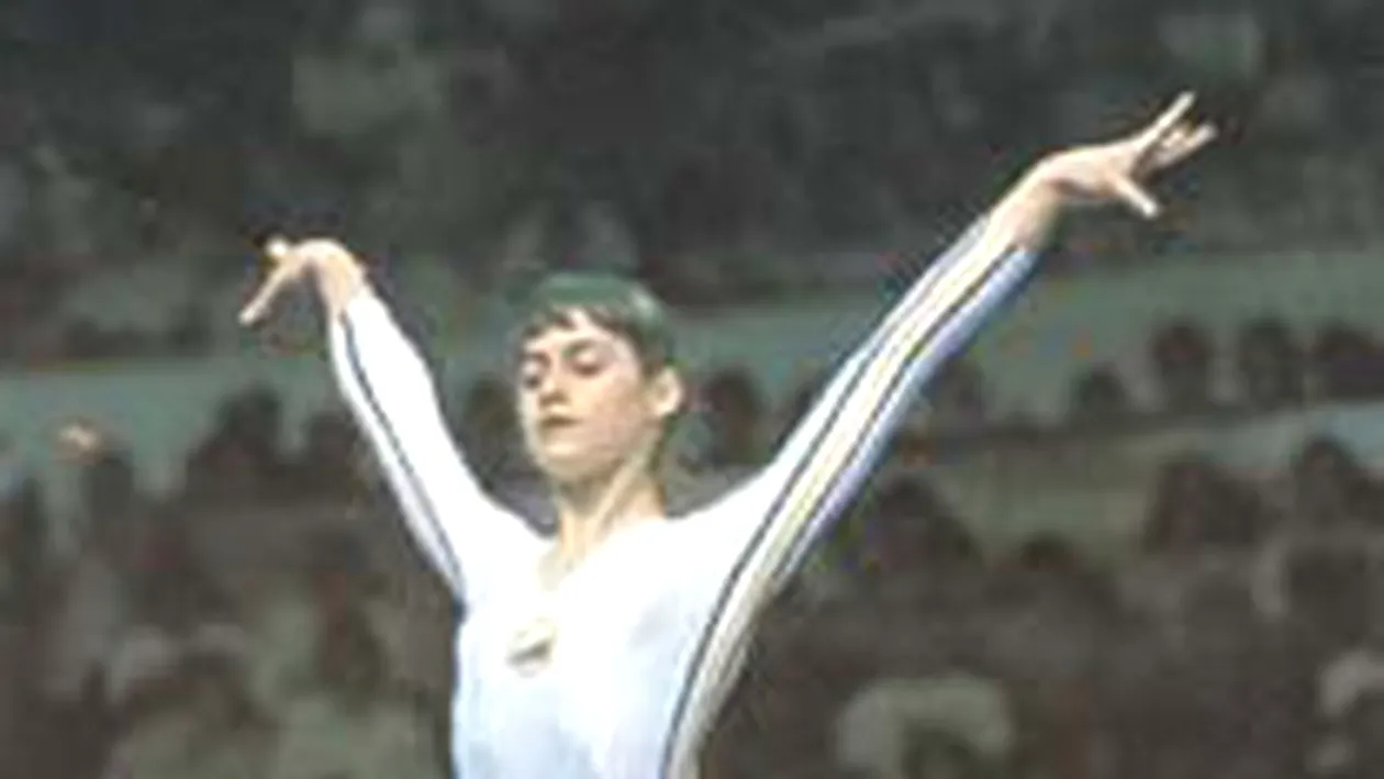 Nadia Comaneci implineste azi 50 de ani! Citeste-i povestea de viata, vezi momentele in care ne-a facut mandri sa fim romani si transmite-i un mesaj!