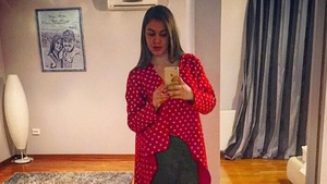 Fiica lui Florin Salam, cu sanii la vedere! Betty e din ce in ce mai indrazneata!