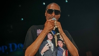 Snoop Dogg caută un degustător de înghețată. Salariul este de 10.000 de dolari pe lună și poți aplica și din România
