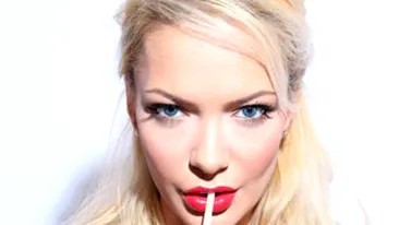 Andreea Antonescu si-a revenit spectaculos dupa nastere! In studio, la doua zile dupa nastere