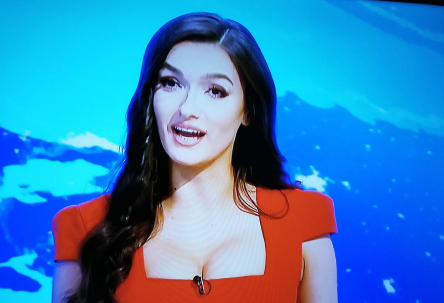Viviana Sposub a ajuns la rubrica ”Vremea”, de la Pro TV: ”Să vă spun cum e în această dimineață!” + Dezvăluri despre George Burcea