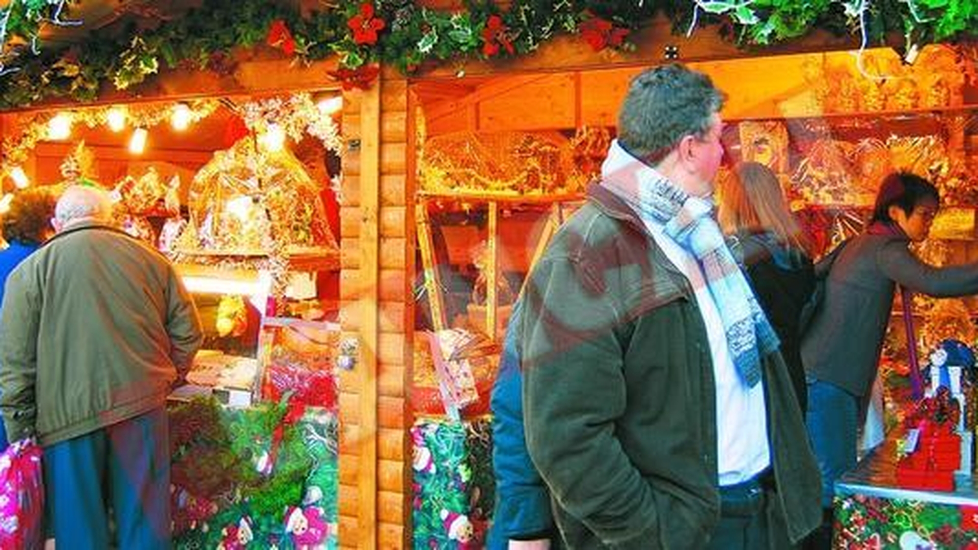 Cadourile de Sarbatori, comercializate doar cu autorizatie