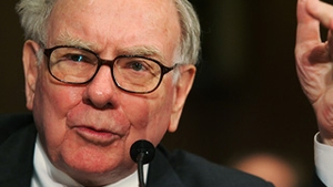 Multimiliardarul american Warren Buffet, de 81 de ani, sufera de cancer la prostata!