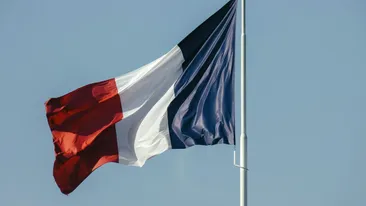Ministerul Afacerilor Externe, avertisment pentru românii care vor să plece în Franța. Pericol mare de atentat terorist, după tragedia din Arras