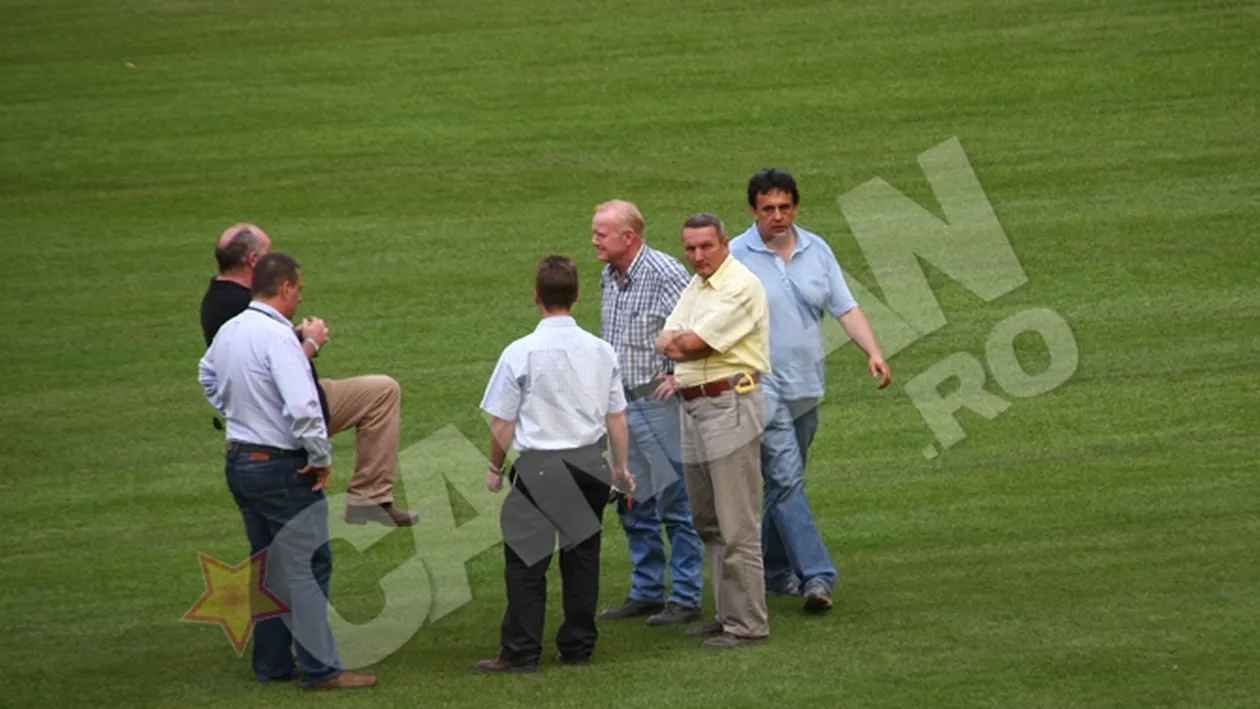 Suprafata de joc a fost refacuta in timp record! National Arena are gazon nou