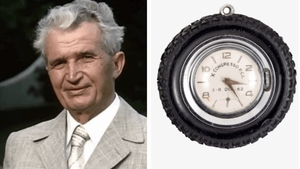 Cât costă ceasul de buzunar Monthal, deținut de Nicolae Ceaușescu. Poți să-l cumperi și tu!