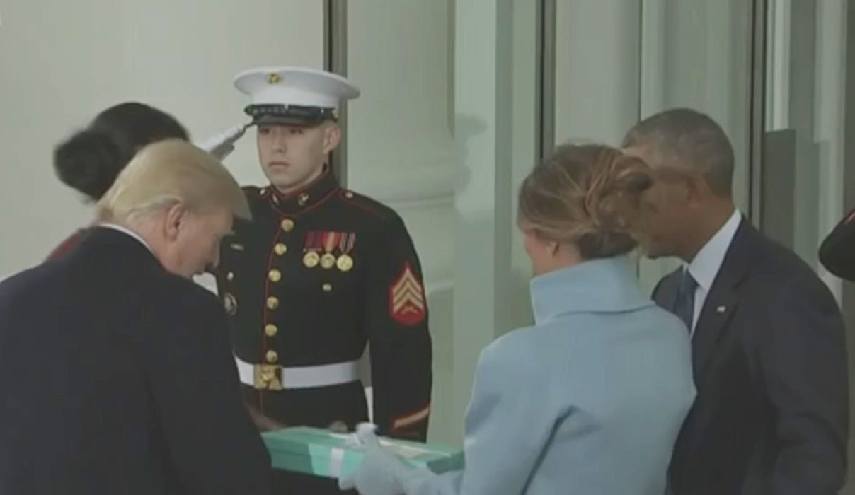 Donald Trump a devenit oficial al 45-lea preşedinte al SUA