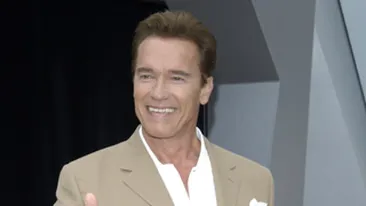 O romanca si-a incordat muschii la concursul care l-a facut celebru pe Arnold Schwarzenegger! Alina a facut senzatie la Miss Olympia!