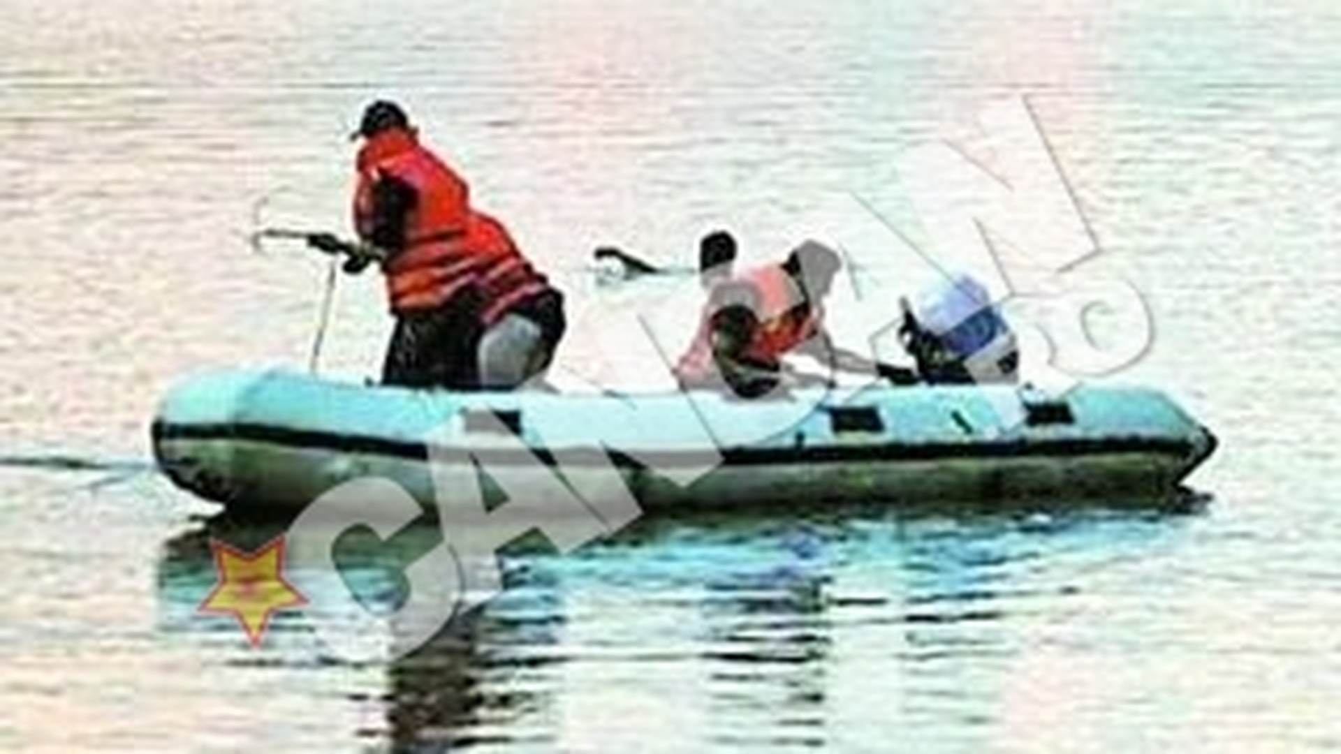 Bunic si nepoata, inghititi de ape