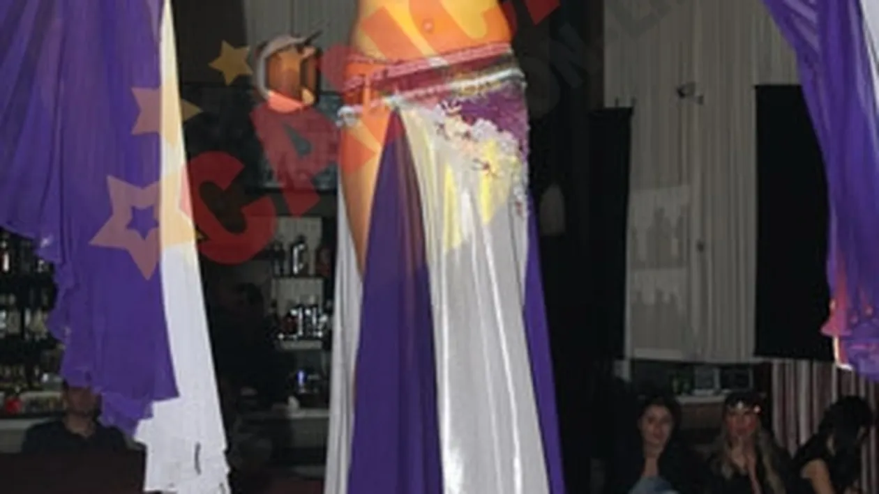 Jasmine:Cand ma vad, elibereaza masa!