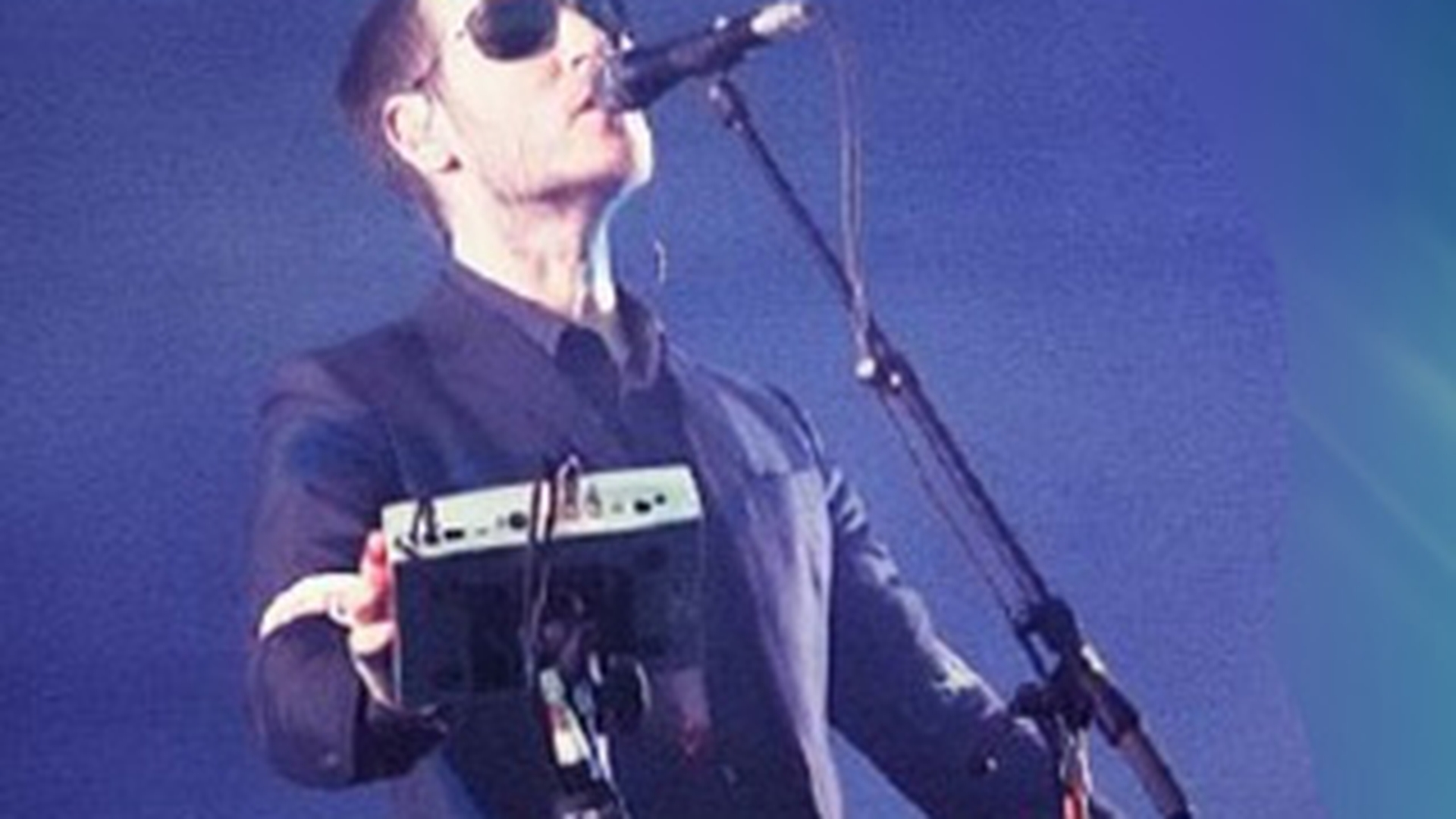 MEGA CONCERT! Massive Attack, din nou la Bucuresti, intr-un show de 2 milioane de lire sterline!