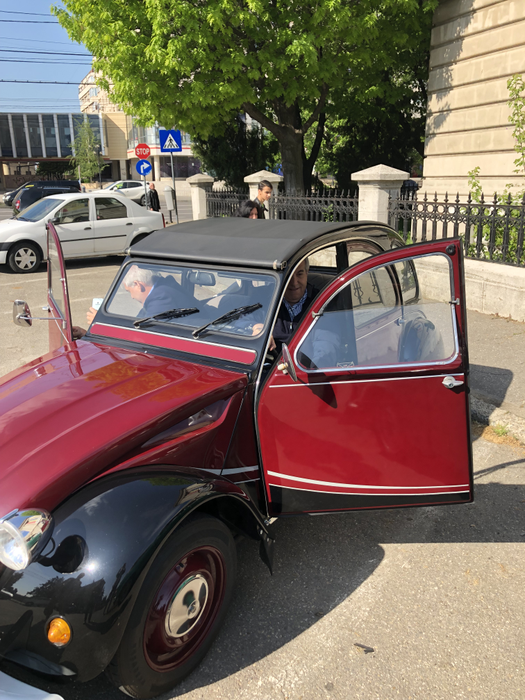 Citroenul cu care președintele Senatului a venit la Ploiești