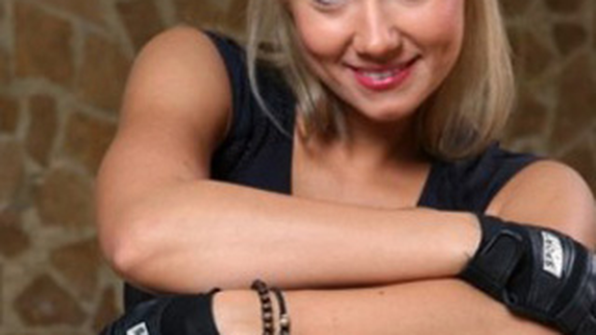 Oana Ionita: "Nu sunt obsedata sa am un corp perfect, ci vreau sa ma simt bine in pielea mea"