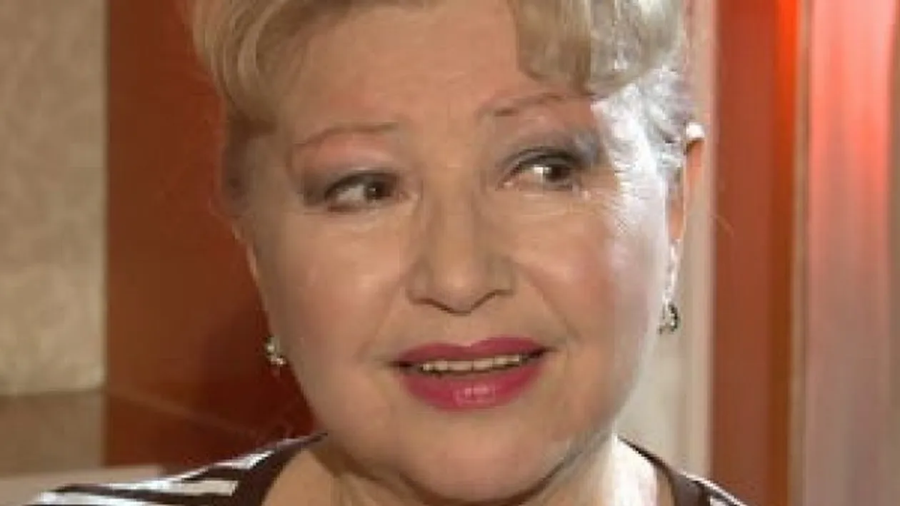 N-o sa-ti vina sa crezi cum se mentine in forma Rodica Popescu Bitanescu! N-a mancat niciodata dulciuri si bea palinca la masa