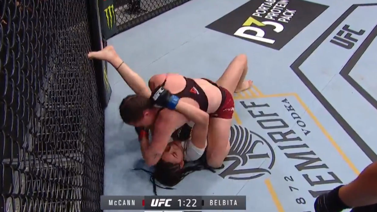 Diana Belbiţă, bătută măr la debutul în UFC. Vedeta de la Exatlon s-a pozat după loviturile puternice încasate și a spus ce face după meci