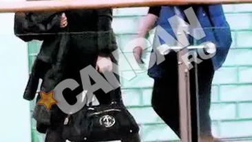 Anesteziat de agitatia dintr-un mall bucurestean. Radu Berceanu a inghitit noua colectie de primavara-vara