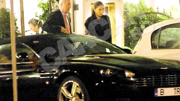 Calin Popescu-Tariceanu, la cina alaturi de o tanara misterioasa! Fotografiat cu o bruneta