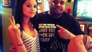 Selena Gomez devine fata rea? Actrita si-a facut primul tatuaj!