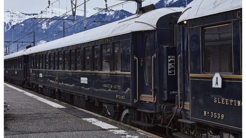 Dezamăgirile unui jurnalist britanic după ce a vizitat România în cadrul unui circuit cu celebrul tren Orient Express. „Gara de Nord este o groapă de gunoi”