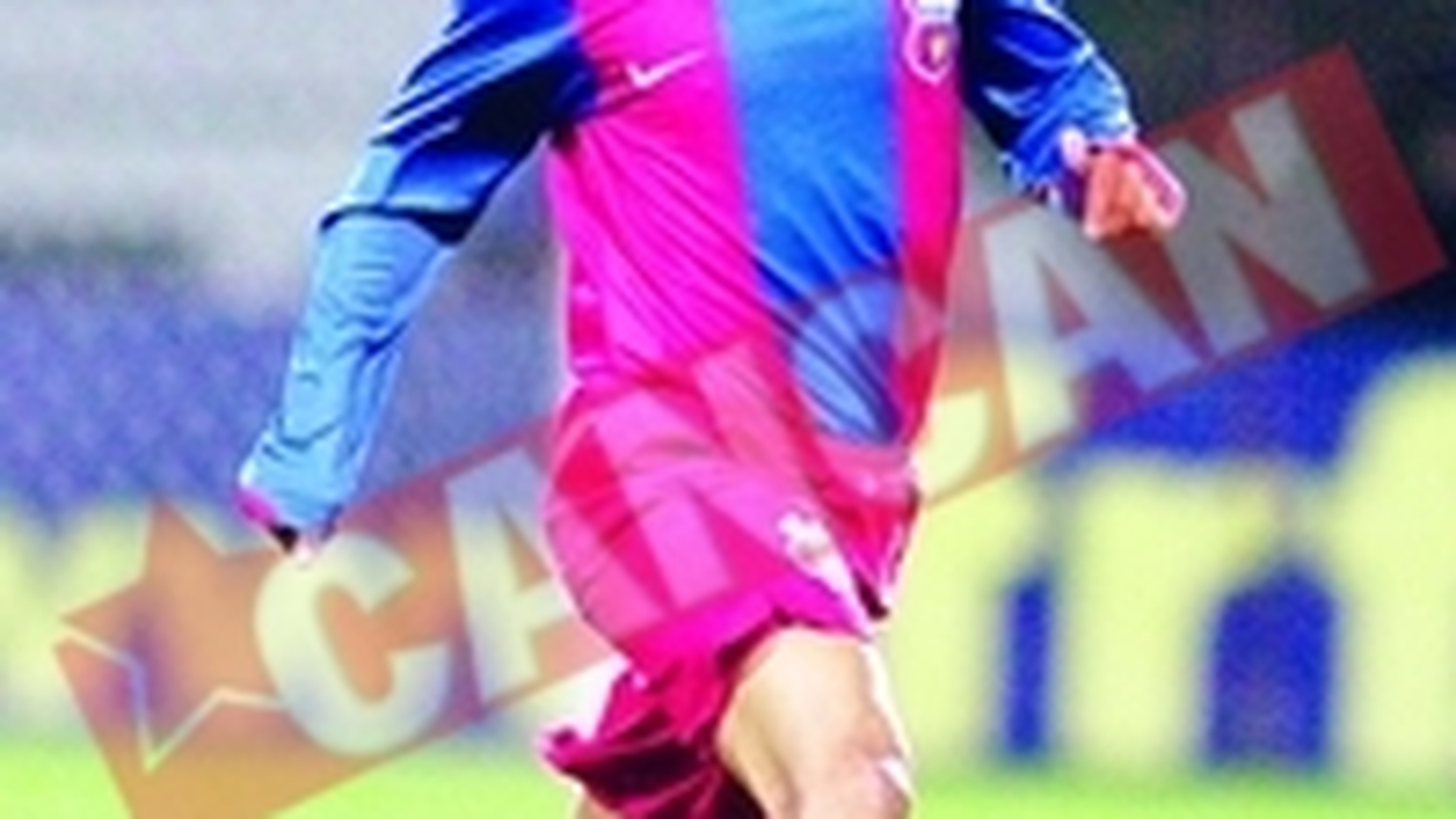 Suporterii il alunga pe Elton de la Steaua