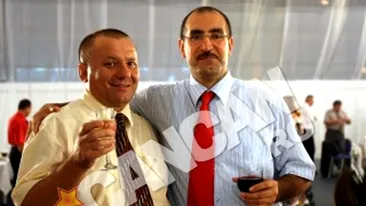 Blestemele se tin lant de amantul Oanei Cornu! In doar cateva zile, Waari Ghessan a fost pradat de hoti si a incasat bani falsi