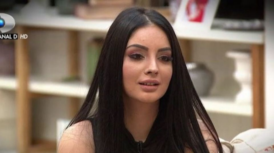Șoc la Kanal D! Concurentă de la Puterea Dragostei, hărțuită sexual când camerele erau închise: „M-a sărutat cu forța și..”
