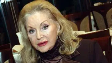 VIDEO Zina Dumitrescu este manipulata la azil: I se dicteaza ce sa spuna, ca unui copil