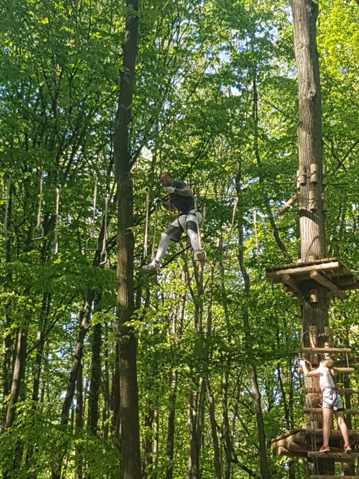 Denis Alibec a dat jocurile video pe o aventură la mare înălțime