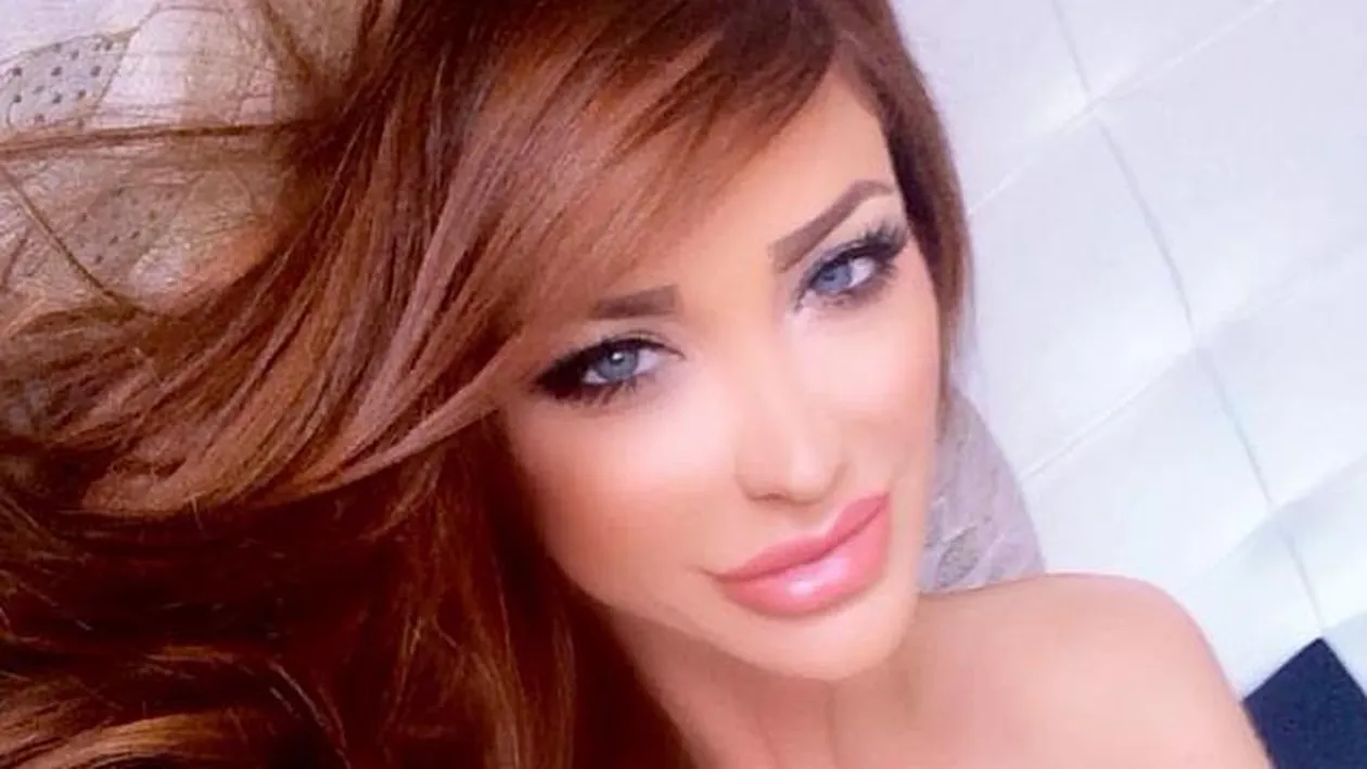 Bianca, in cea mai indrazneata rochie in care ai vazut-o in ultima vreme! Nu, nu are decolteu imens, ci….