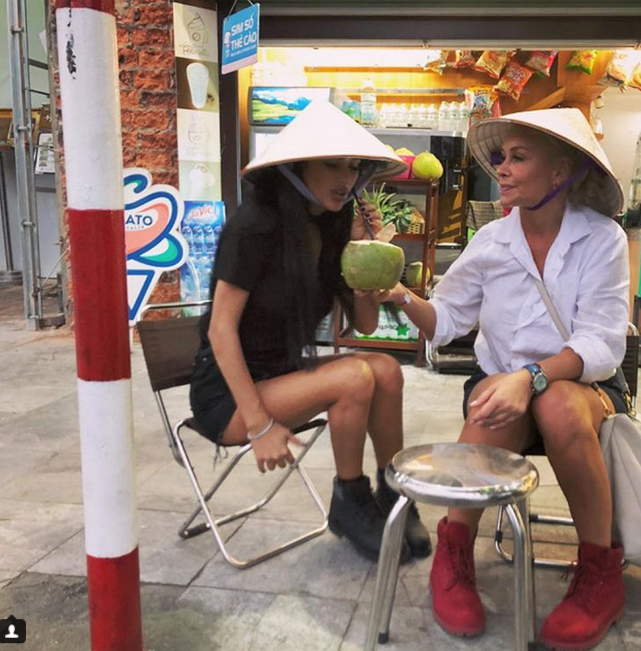 Daniela Crudu, primele imagini din Vietnam! Nici bine nu a ajuns şi vedeta a început să se…