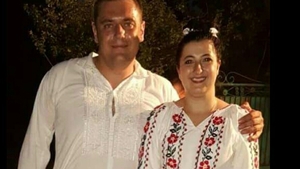 Vot cu cântec. O româncă a impresionat cu vocea de aur într-o secţie de votare din Spania