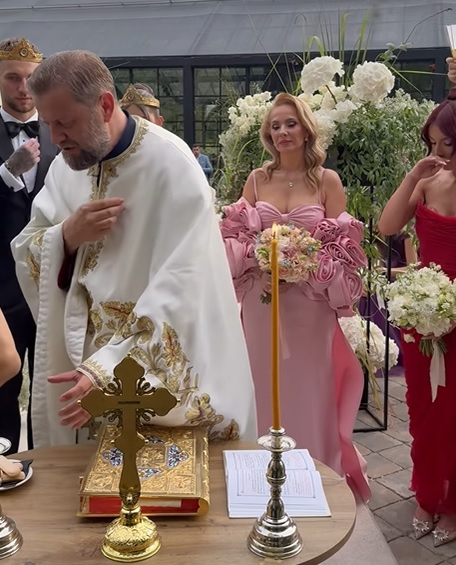 Marius și Liliana Șumudică, la nunta lui Denis Drăguș / Foto: Captură Video
