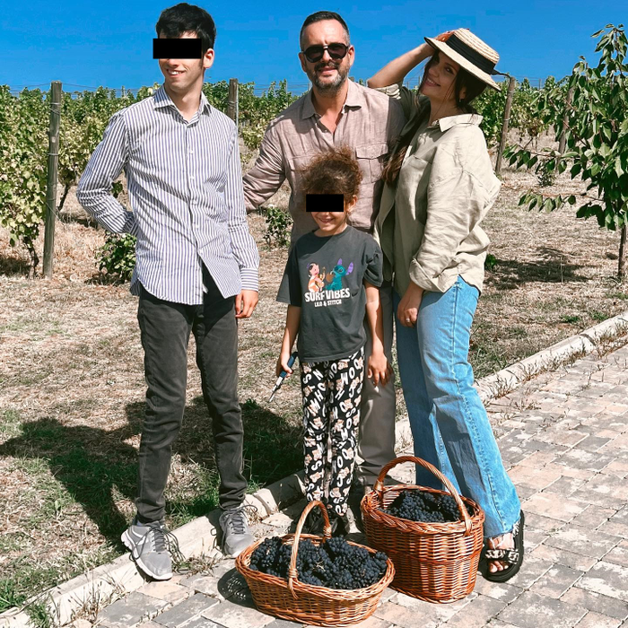 Cristina Șișcanu și Mădălin Ionescu, alături de Petra și Filip/ Sursa foto: Instagram