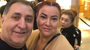 Vali Vijelie, bătut de soția lui, Cati, pentru că a înșelat-o: "Până la urmă, totul e trecător"