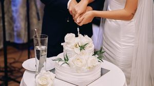 Un mire a devenit „personajul negativ al internetului” după ce i-a făcut o farsă soției chiar în timpul nunții. „Nu e niciodată amuzant să îi umilești pe alții”