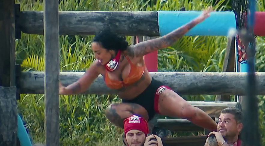 Naba Salem, scoasă pe targă de la Survivor 2026. Ce a pățit Faimoasa în timpul probei