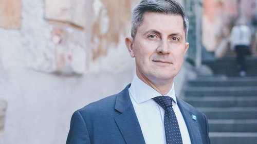 Dan Barna, candidat la președinție, a obținut contracte de milioane de euro de pe urma statului