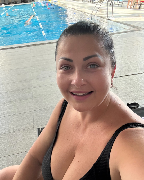 Gabriela Cristea s-a apucat de înot/ Sursa foto: Instagram