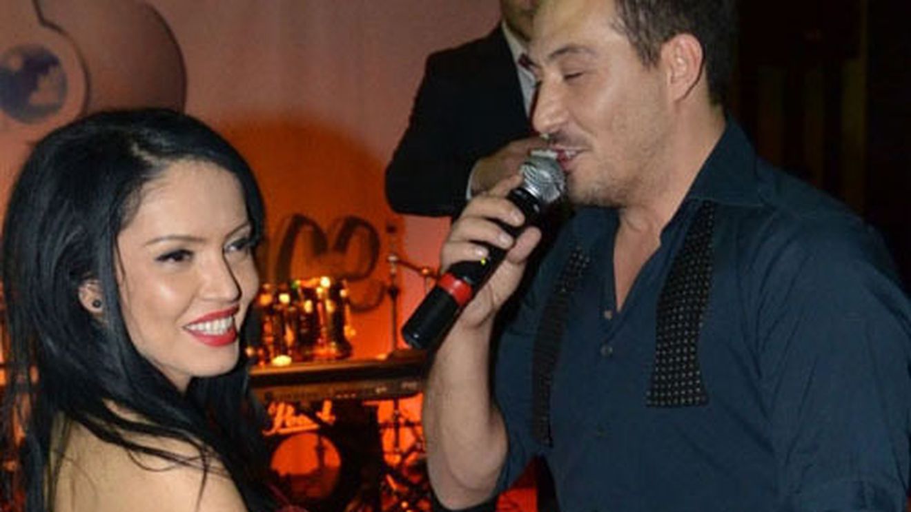 ANDREEA MANTEA se răzbună pe ŞTEFAN STAN! „Îmi vine să pup un porc decât să-l pup pe Ştefan!“