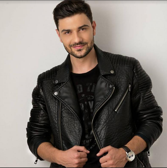 Povestea cutremurătoare a lui Karym, artistul care-și crește singur băiatul: ”Am ținut cu dinții să trăiască!”