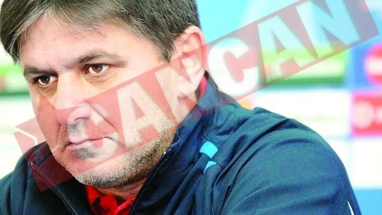 Laca, bate-i pe jucatori!