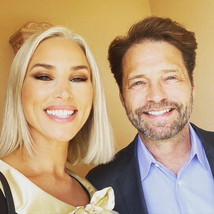 Cum arată soția actorului Jason Priestley. Sursa foto: Instagram