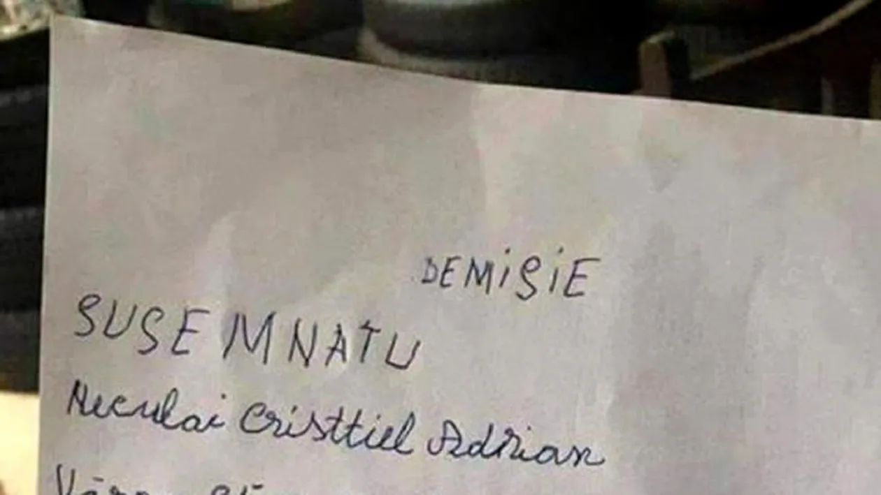 Scenariu de comedie! Cum a ajuns virală cererea de demisie a unui tânăr din Iași și ce a scris în ea: „Vărog sămaproba”. Continuarea e hilară