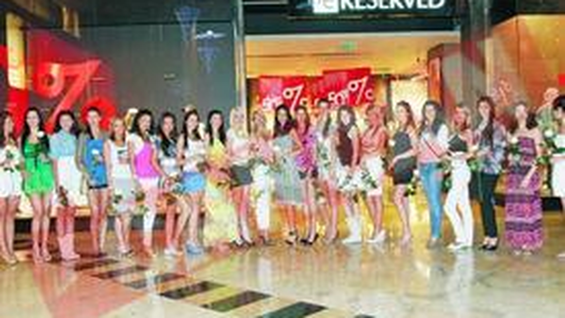 Vrea coronita de Miss, dupa ce a castigat "Inelul cu diamant"