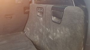 O femeie din Iași și-a dus mașina la spălătorie, dar nu i-a venit să creadă cum a luat-o înapoi! Cât a fost nota de plată, deși autoturismul era la fel de murdar