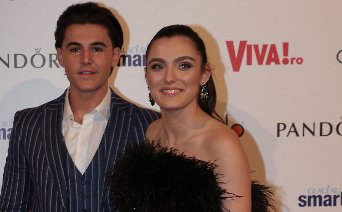 Alexia Eram, cea mai sexy apariție de la petrecerea VIVA! Cum a venit îmbrăcată fiica Andreei Esca