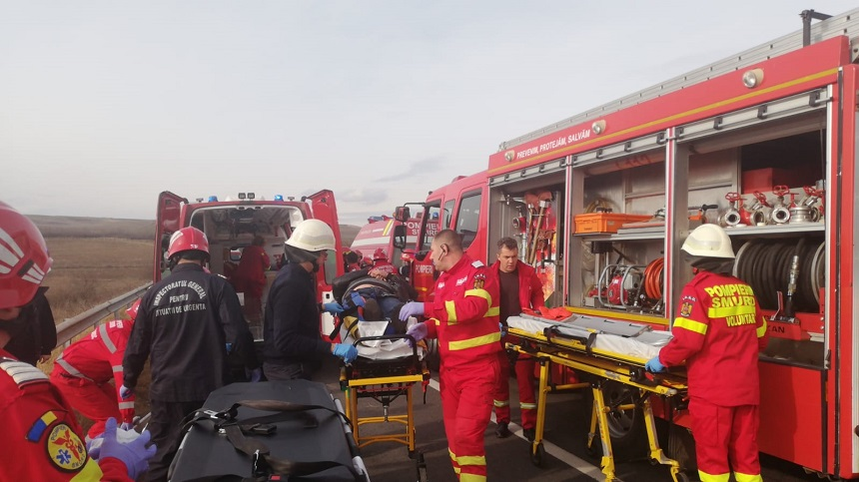 Accident șocant, în Vaslui. A fost activat Planul Roșu de Intervenție, după ce mai multe autoturisme s-au ciocnit